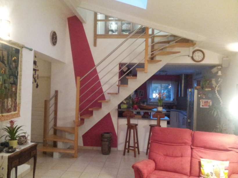 Dachary Escalier Gironde Ref T27