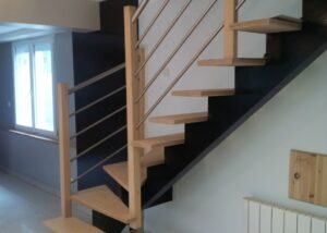 Dachary Escalier Gironde Ref T16