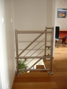 Dachary Escalier Gironde Ref T9