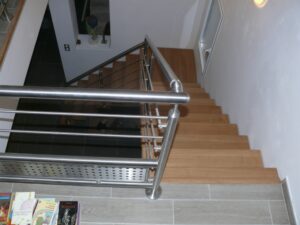 Dachary Escalier Gironde Sous Bassement En Tole Inox Sur GCE 3