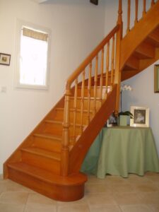 Dachary Escalier Gironde Ref C9