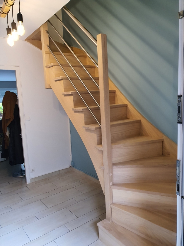 Dachary Escalier Gironde Dachary Escalier Gironde Ref T30 1